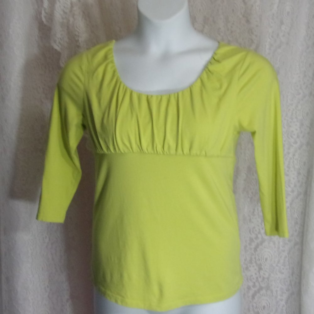 Kenneth Cole Limey Green Top Size M  NWOT